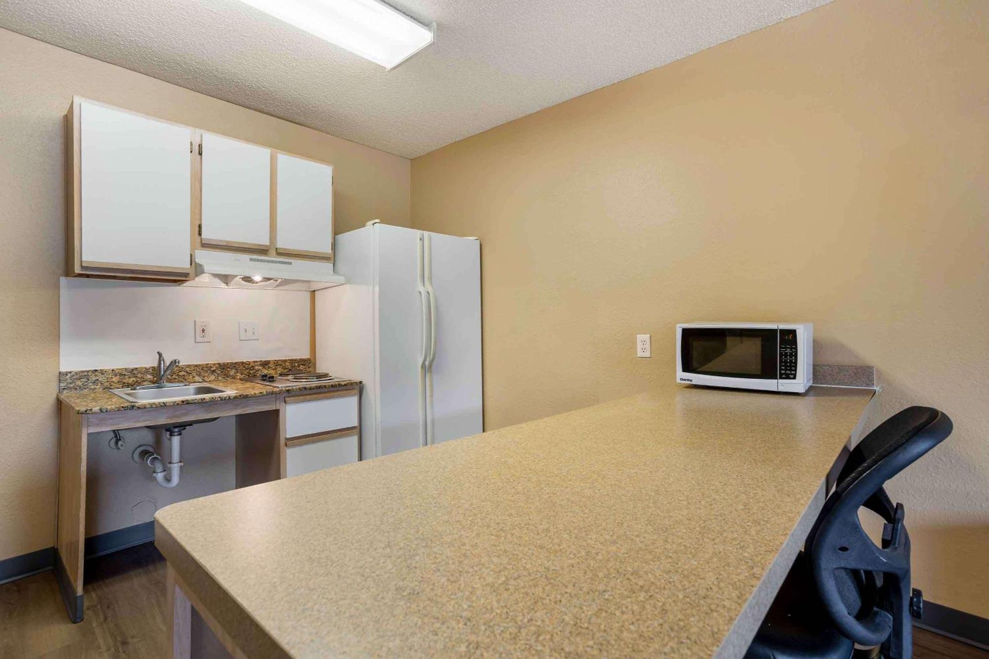 Extended Stay America Select Suites - Houston - Sugar Land Exterior foto